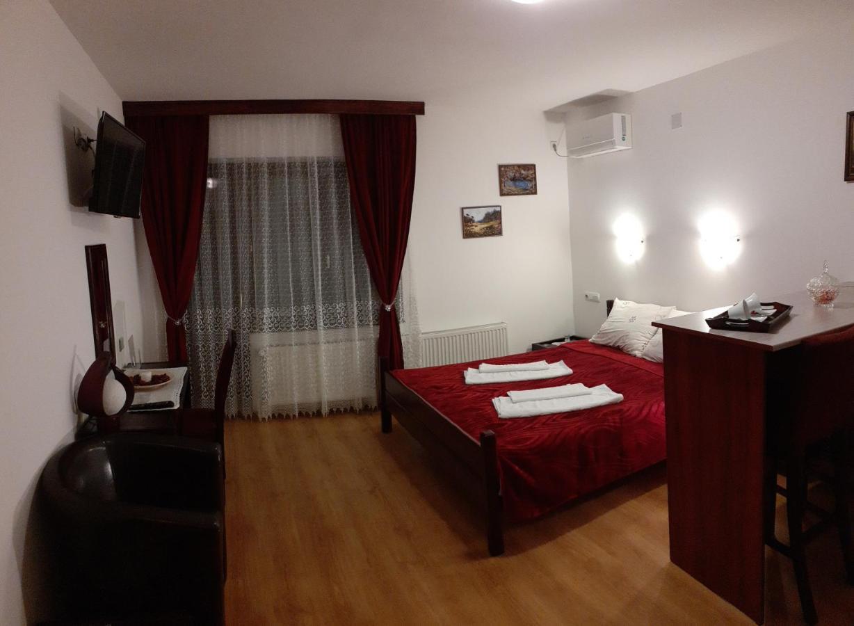 Apartmani "Vila Jelena" 阿然德洛维克 外观 照片