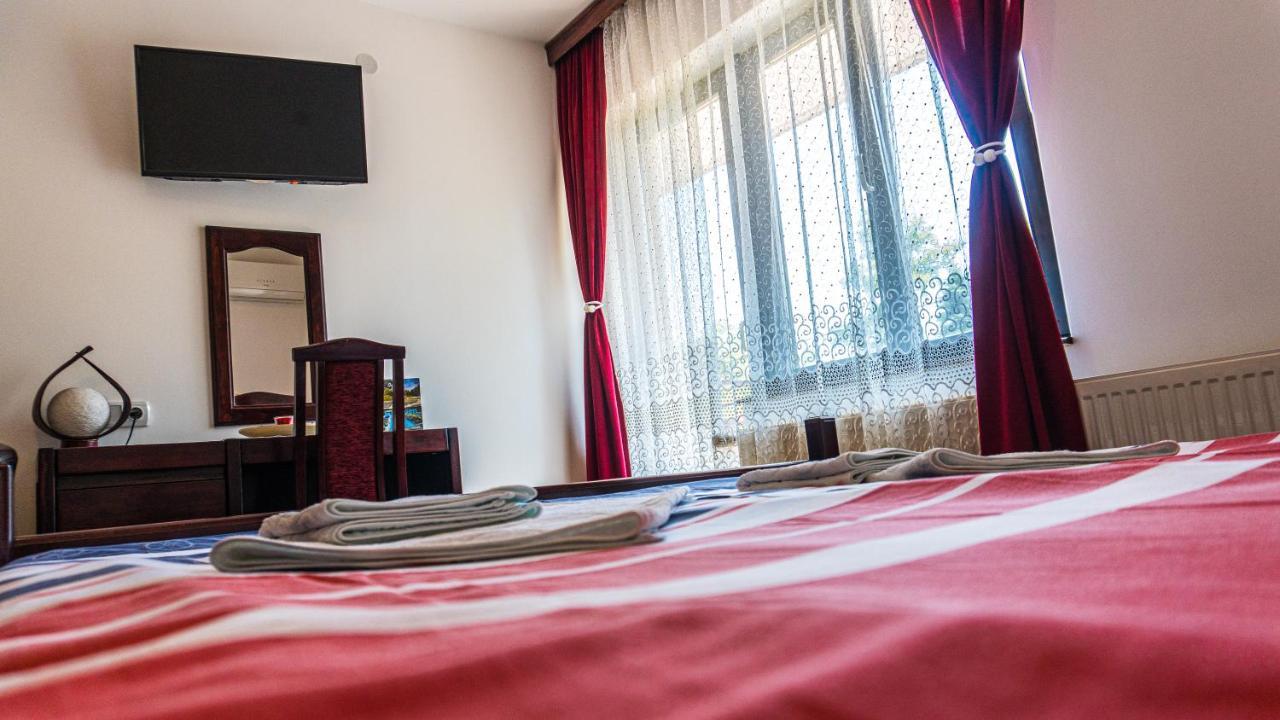 Apartmani "Vila Jelena" 阿然德洛维克 外观 照片