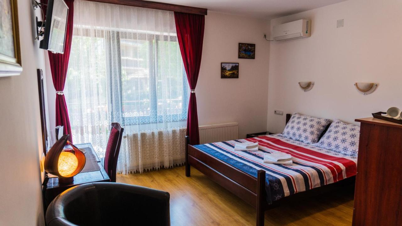 Apartmani "Vila Jelena" 阿然德洛维克 外观 照片