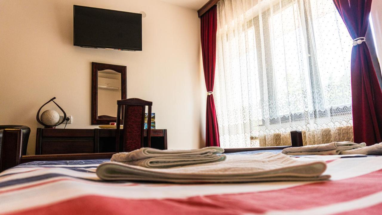 Apartmani "Vila Jelena" 阿然德洛维克 外观 照片